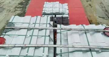 盐城 芝麻白仿形加直形路沿石出货日常