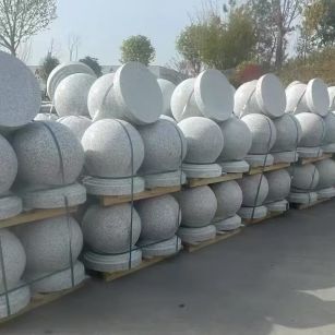 盐城 白麻花岗岩石材圆球，石球，挡车球，隔离球，景观石球，风水球等