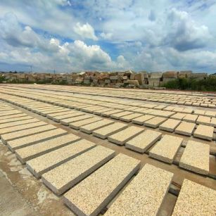 盐城 黄金麻荔枝面花岗岩石材地铺石防护中