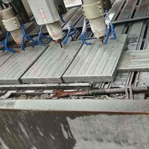 盐城 芝麻白花岗岩荔枝面盲道雕刻