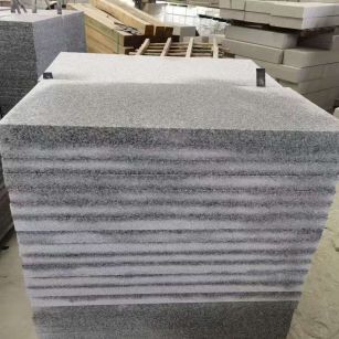 盐城 芝麻白5公分火烧地铺成品，900*400，规格可定制