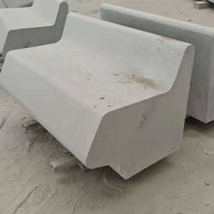 盐城 芝麻白花岗岩异形坐凳，石凳