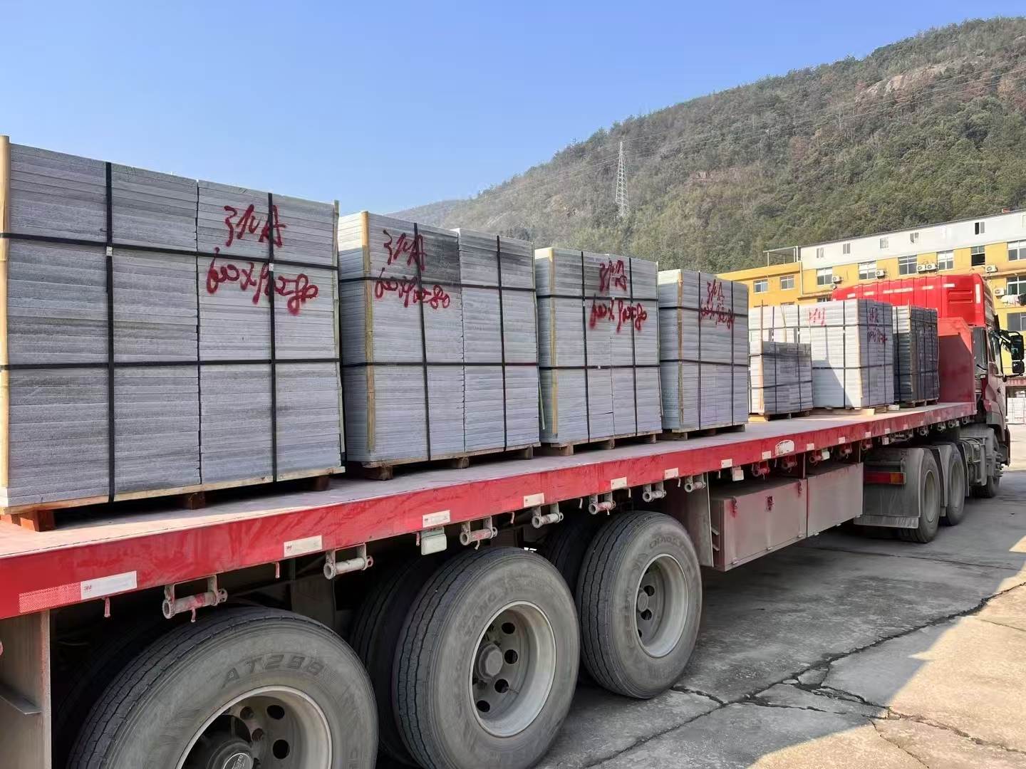 盐城 芝麻灰地铺石出货日常