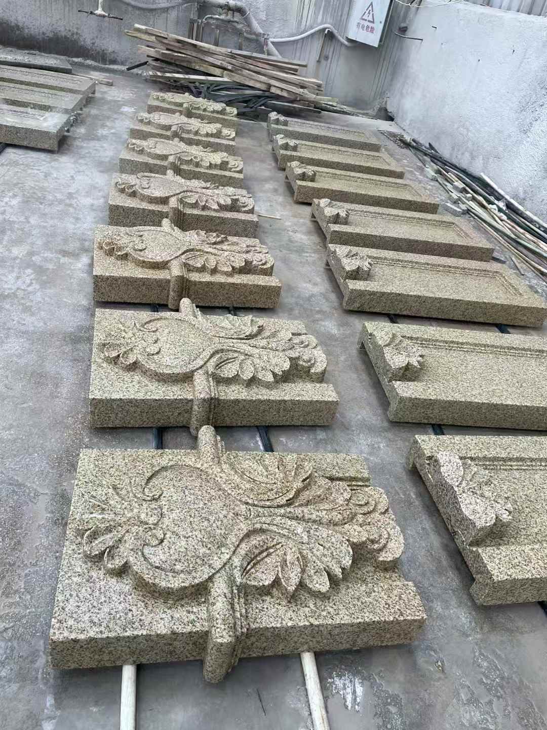 盐城 黄金麻花岗岩别墅外墙雕刻板