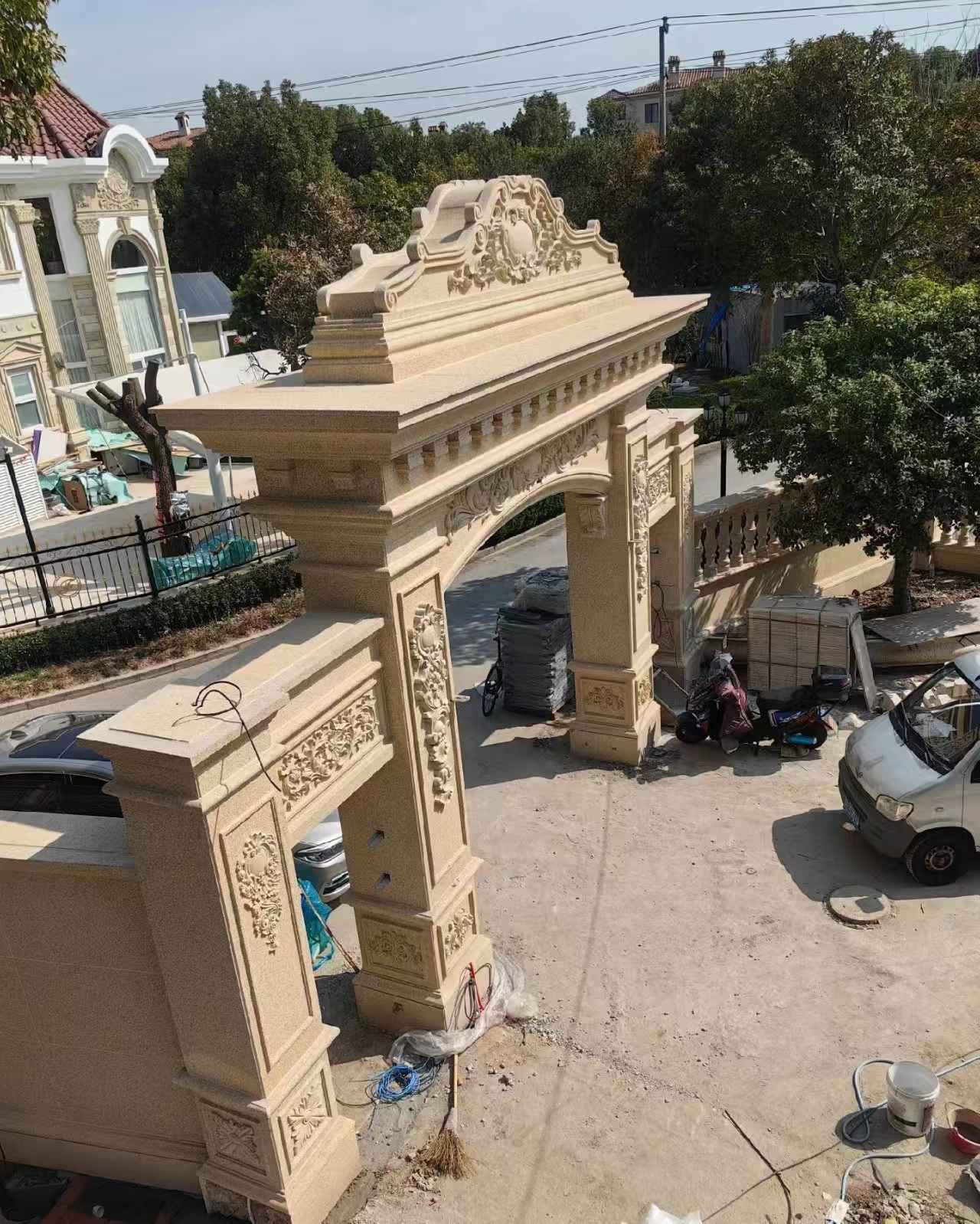 盐城 黄金麻荔枝面花岗岩别墅门楼