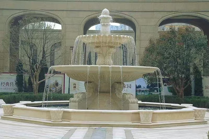 盐城 黄金麻花岗岩异型加工——户外庭院石雕流水喷泉