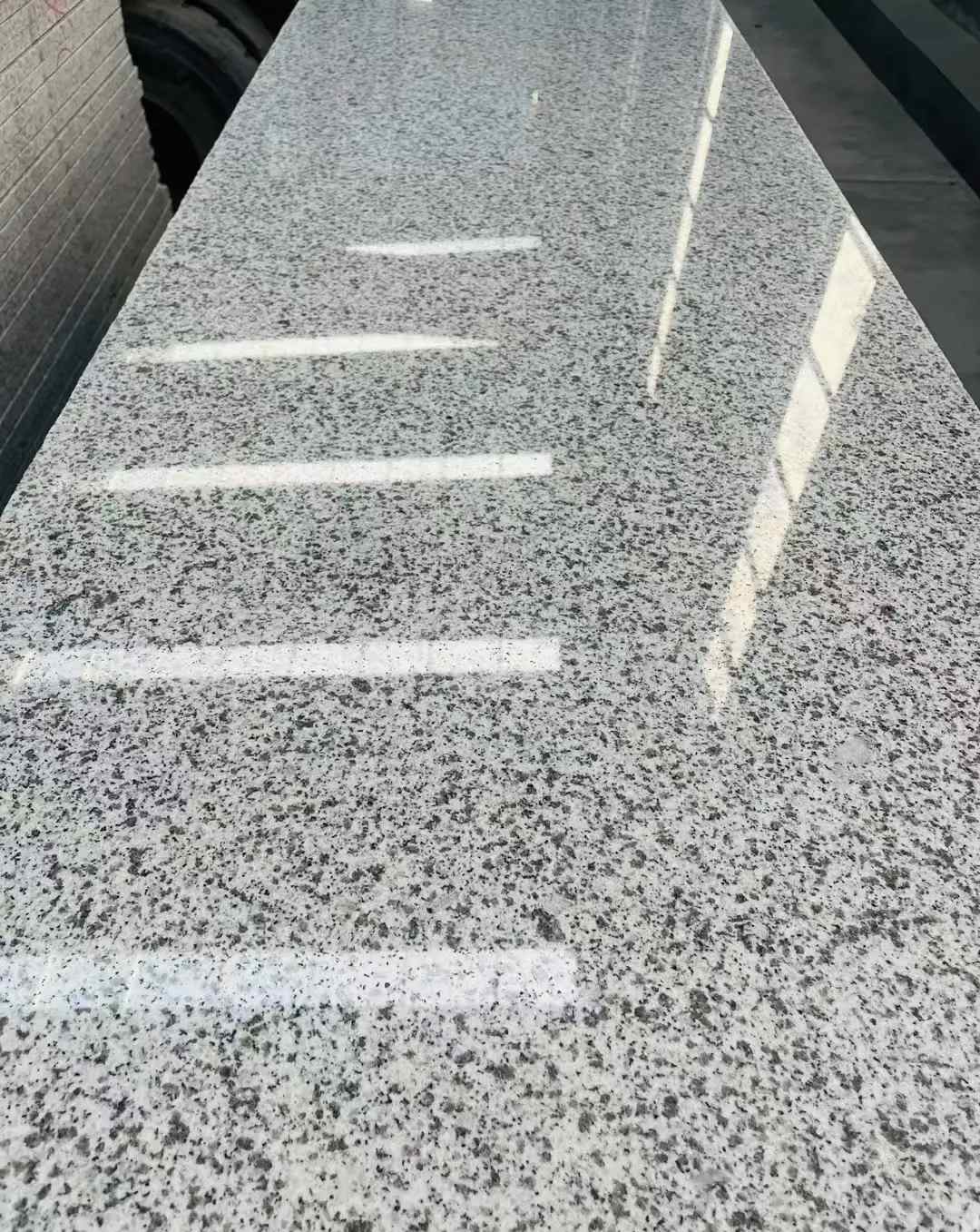 盐城 白麻花岗岩光面毛板