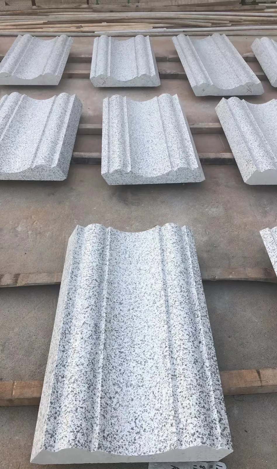 盐城 白麻花岗岩光面别墅线条