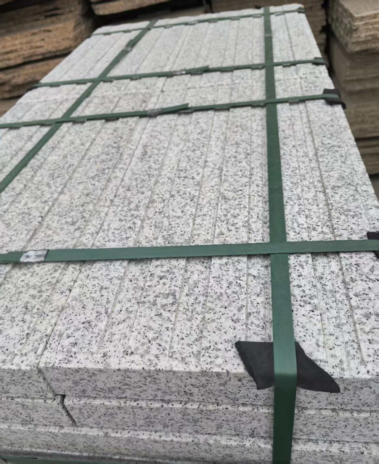 盐城 白麻花岗岩直行盲道石，盲条，地铺石