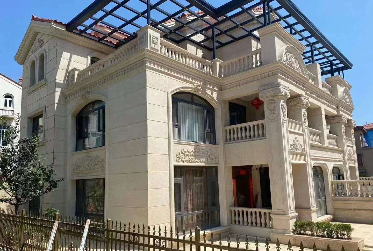 盐城 黄金麻花岗岩荔枝面别墅外墙干挂