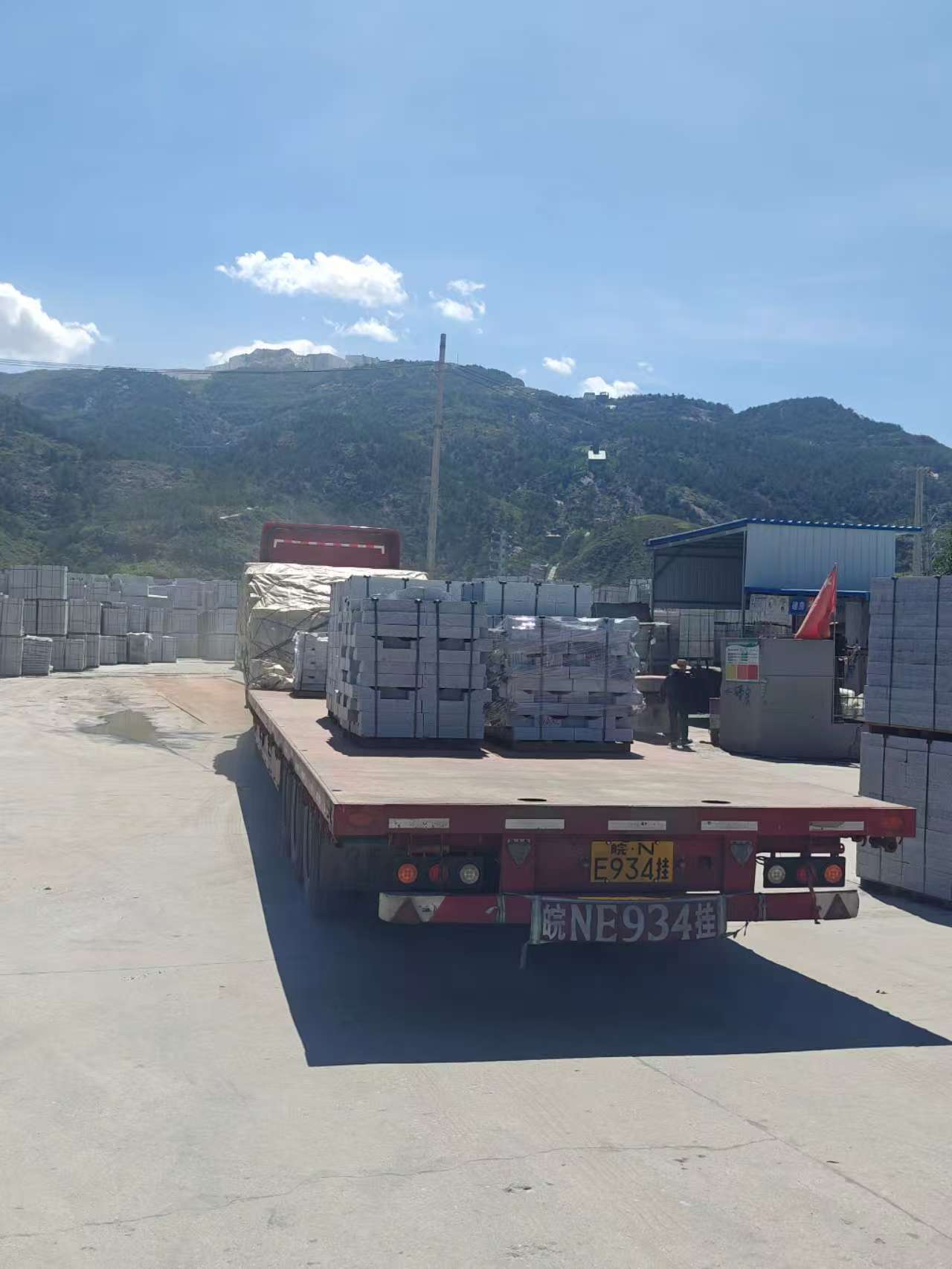 盐城 芝麻白仿形路沿石，直形路沿石