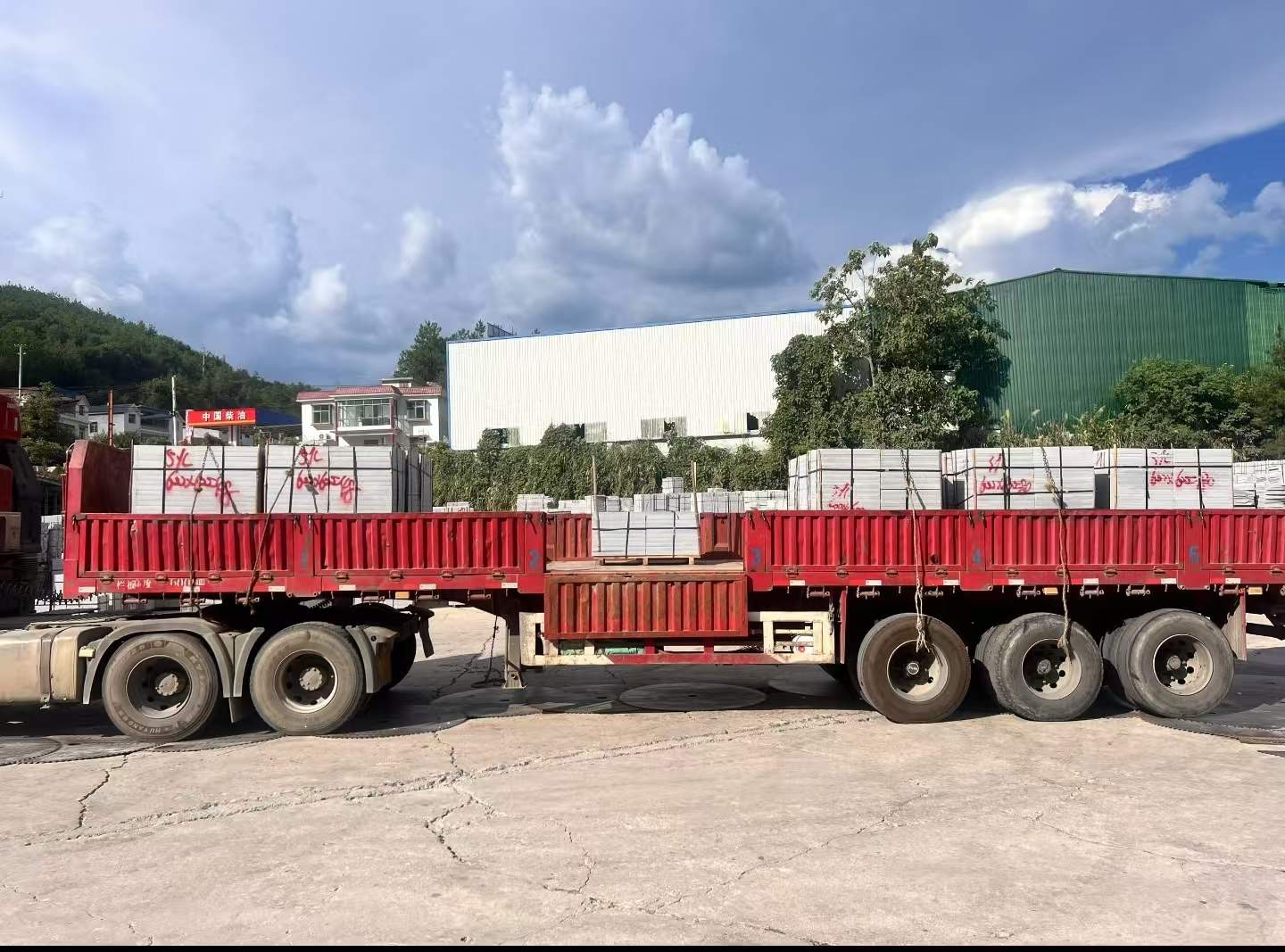 盐城 芝麻灰花岗岩地铺石出货日常